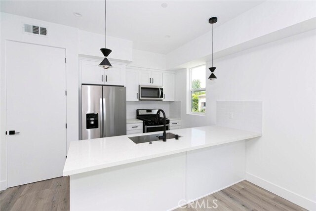 Building Photo - 10851 Otsego St