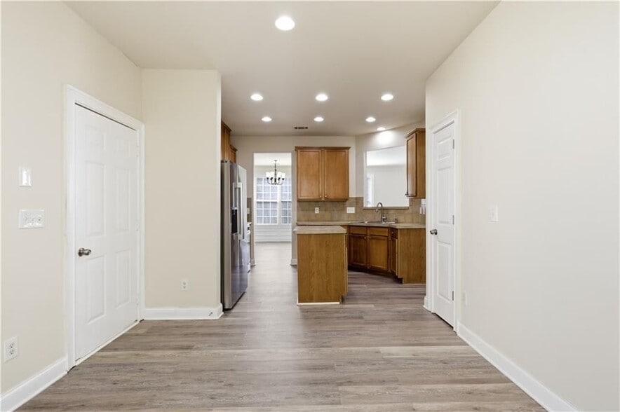 Building Photo - 4157 Jody Ln NW