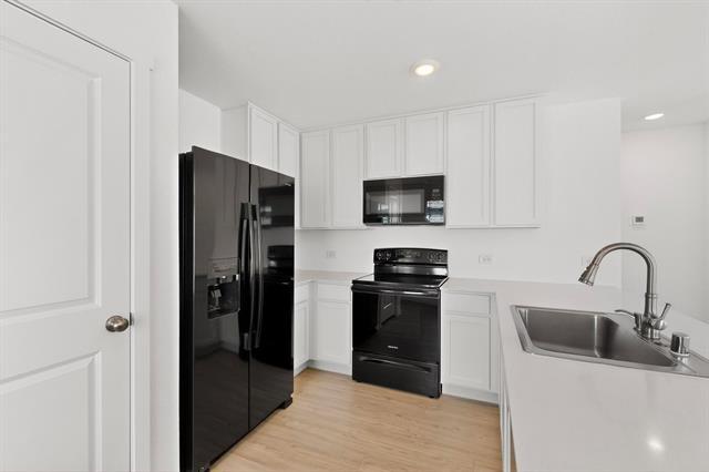 Building Photo - 6734 Highlands St