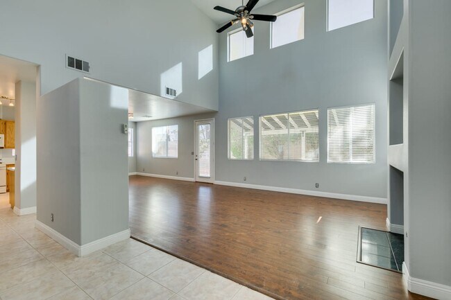 Building Photo - 1707 Millstream Way