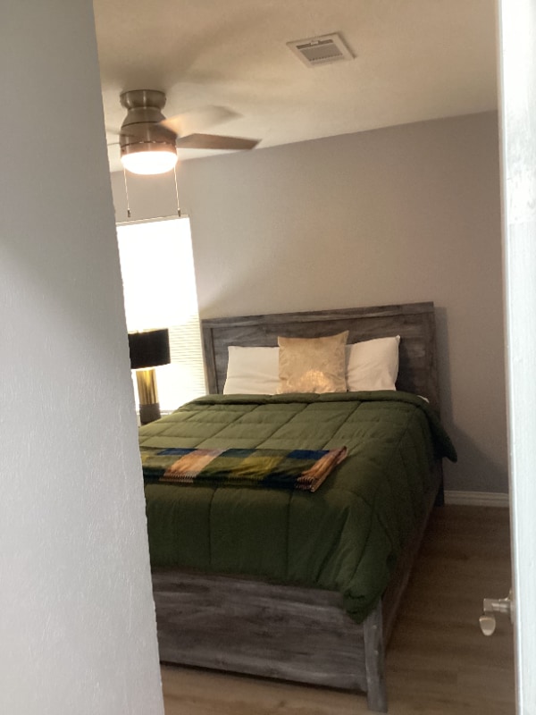 Building Photo - 245 Malone Ave