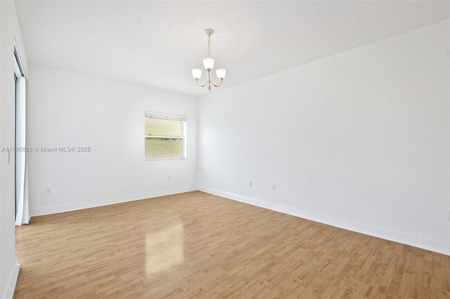 Building Photo - 10730 NW 66th St