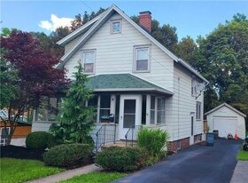 Building Photo - 212 Willis Ave