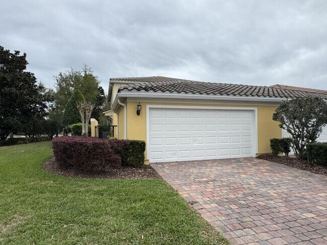 Building Photo - 11902 Lorenza Ln