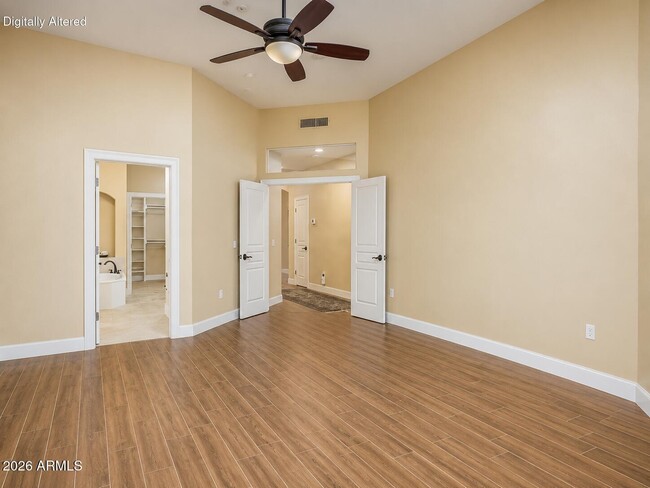 Building Photo - 8331 E Cactus Wren Rd