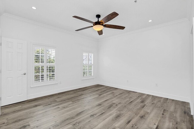 Building Photo - 1579 Chatfield Pl