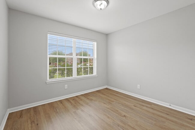 Building Photo - 7126 Montclair Peak Ln