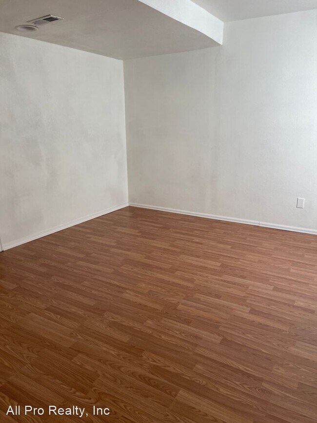 Building Photo - 4 br, 2.5 bath House - 4139 S Rome St