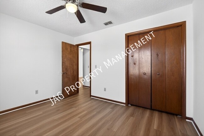 Building Photo - 1338 Gettysburg Dr