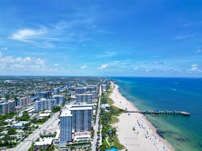 Building Photo - 111 N Pompano Beach Blvd