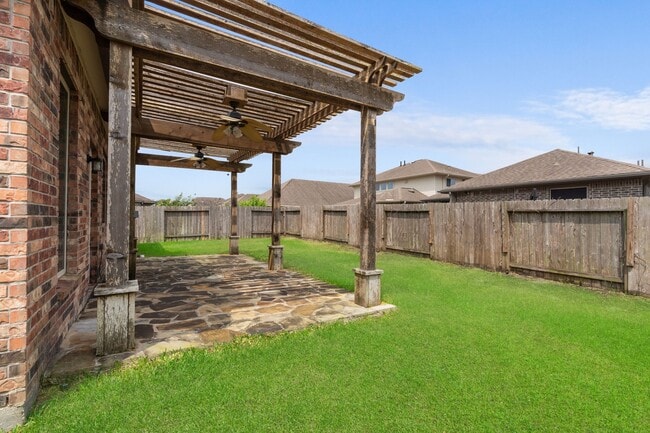 Building Photo - 4823 Palomar Ln