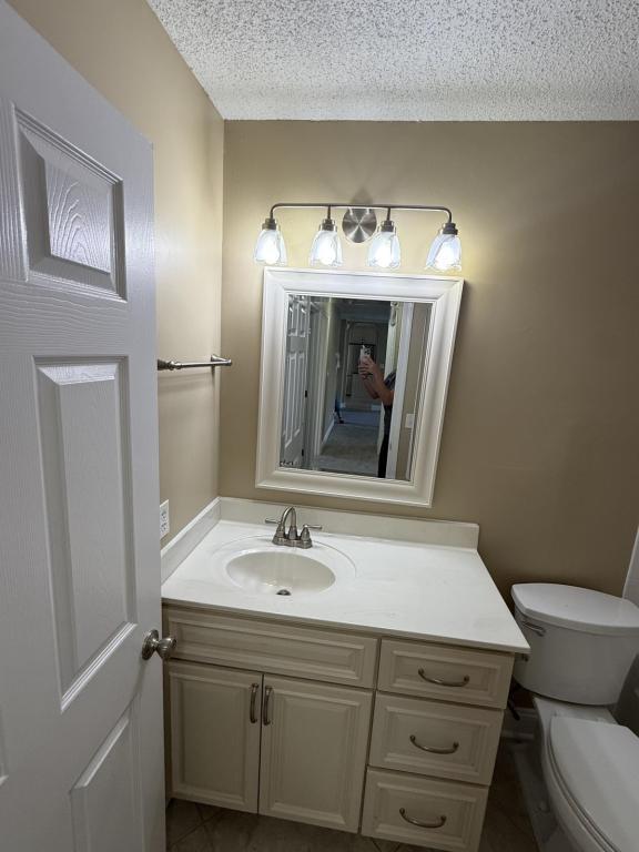 Building Photo - 524 Plantation Dr