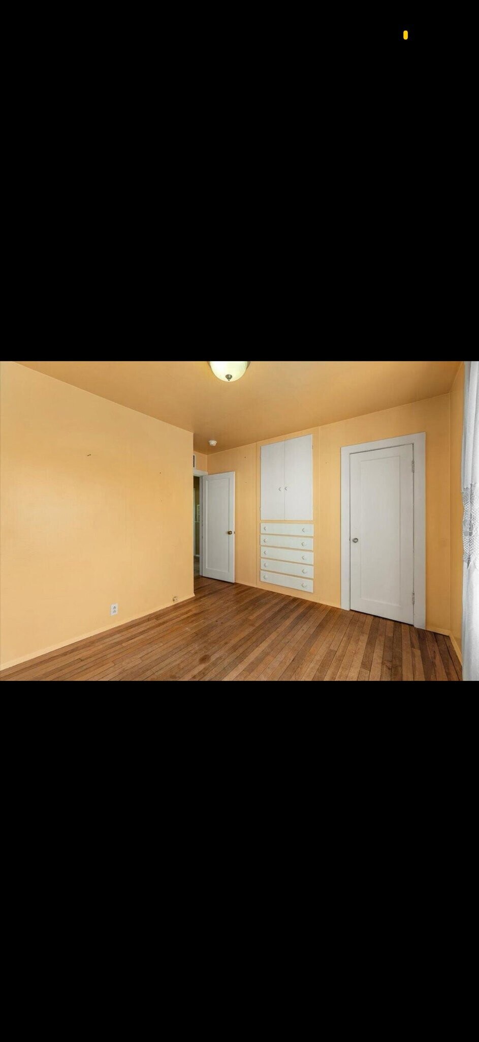 Building Photo - 945 9th St