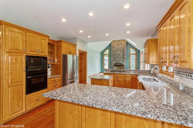 Building Photo - 11457 S Cindy Ct