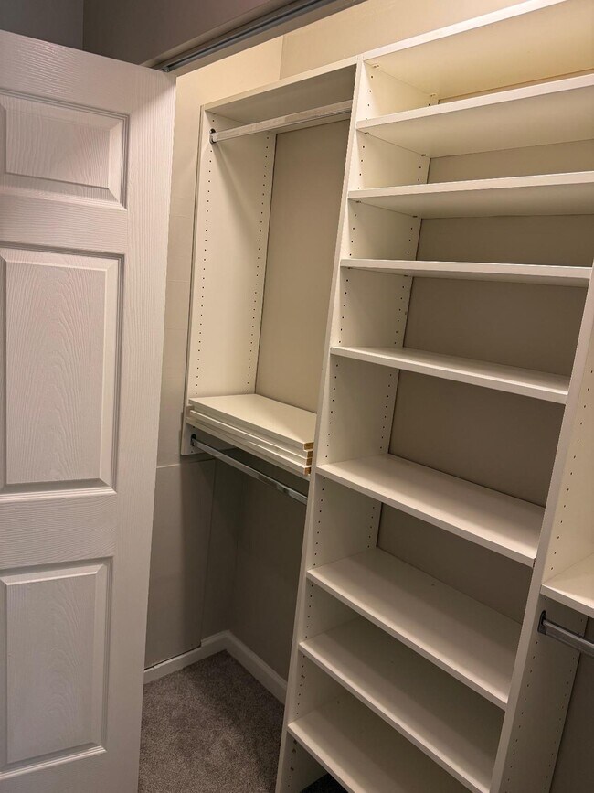 Building Photo - 1203 Crosshill Ct