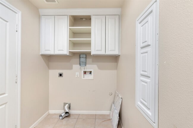 Building Photo - 21629 Twitch Ct