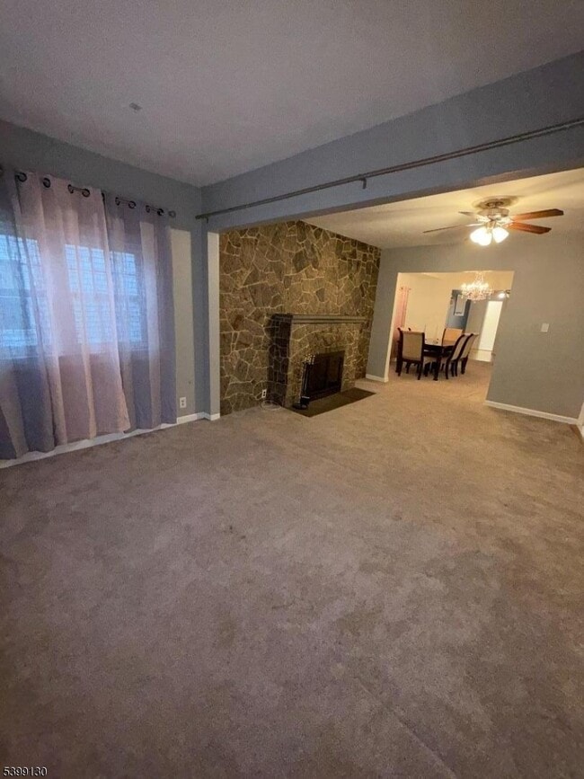 Building Photo - 137 N 17th St