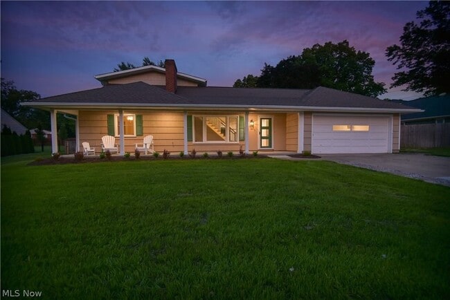 Building Photo - 263 Cardinal Dr