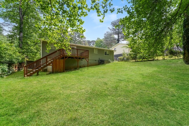 Building Photo - 4275 Bradley Dr SW