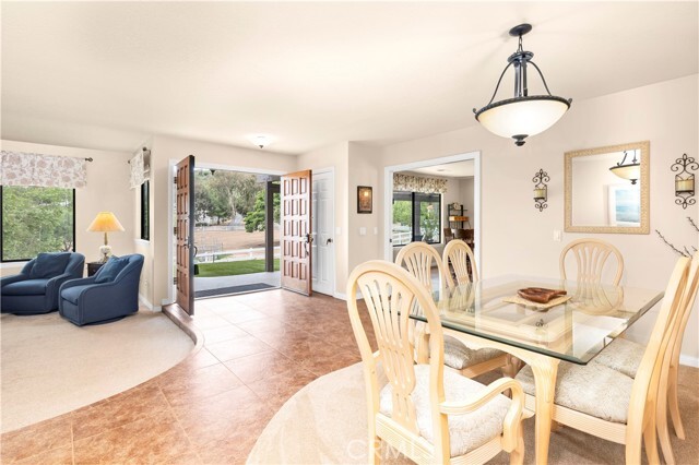 Building Photo - 1028 Capra Way