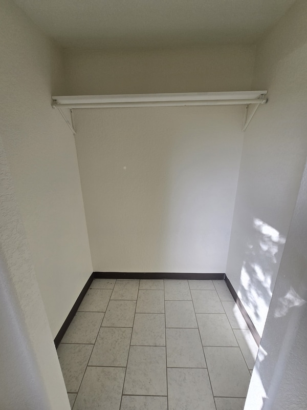 Building Photo - 126 Alton Ave