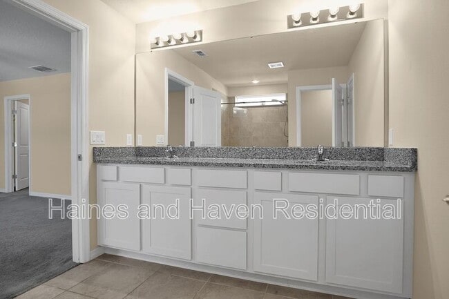 Building Photo - 1042 Michelangelo Ln