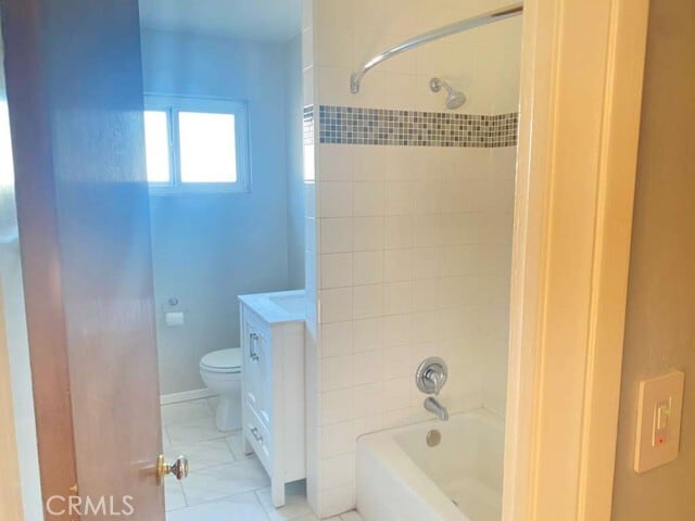 Building Photo - 4389 Beverly Ct