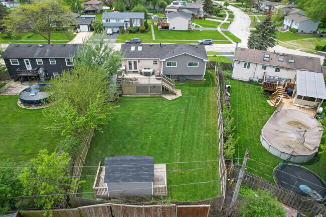 Building Photo - 7215 Larchwood Ln