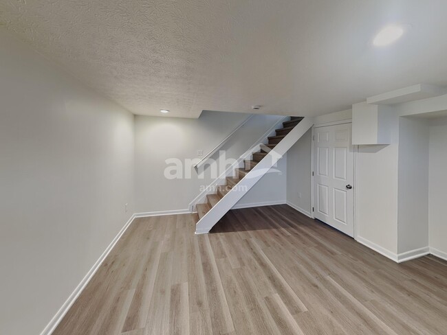 Building Photo - 8331 Priestley Dr