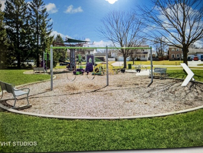 Building Photo - 20 Gant Cir