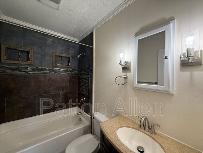 Building Photo - 55 Dawnwood Cir