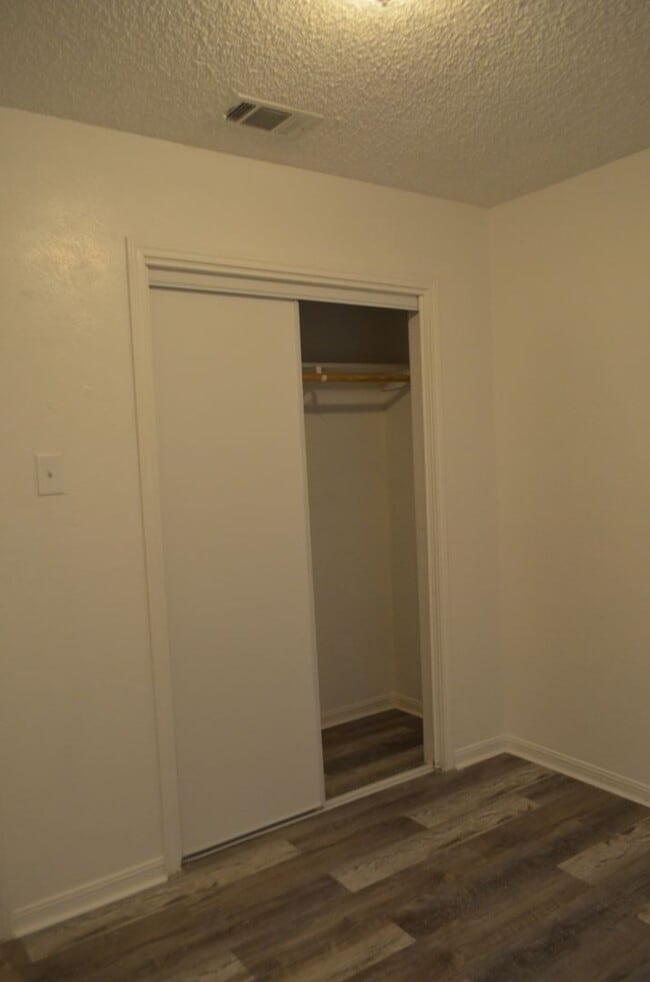 Building Photo - Come home...