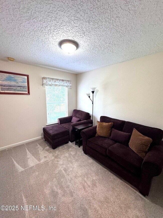 Building Photo - 3685I Creswick Cir