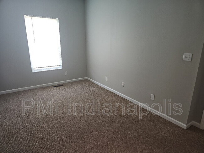 Building Photo - 1811 Winfield Park Dr