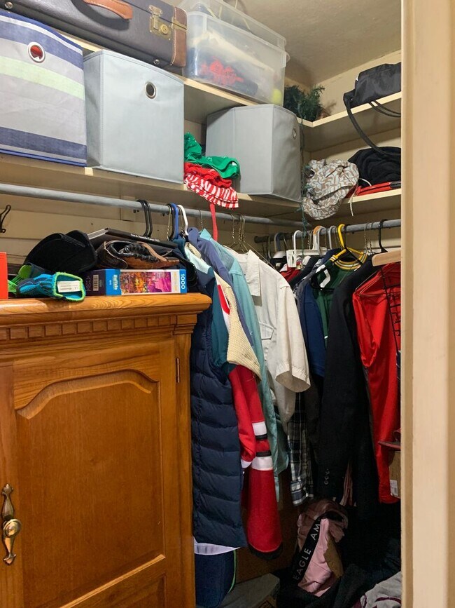 Building Photo - 1614 Adams St