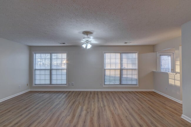 Building Photo - 632 Vonbryan Trace