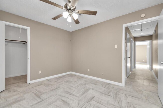 Building Photo - 13734 Cologne Dr