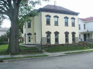 Building Photo - 228 James St