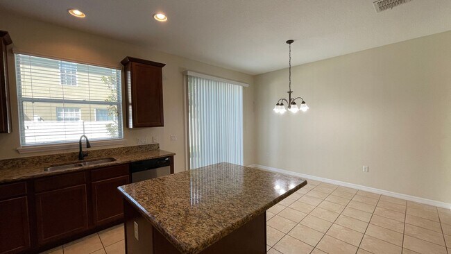 Building Photo - 9484 Strongbark Ln