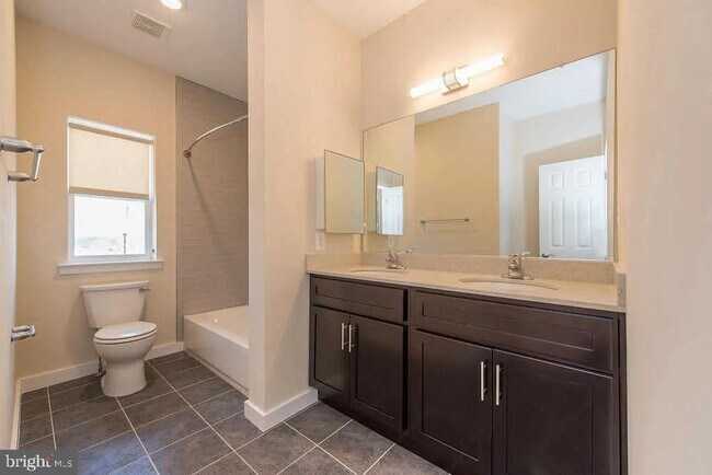 Building Photo - 3303 Demirel Way