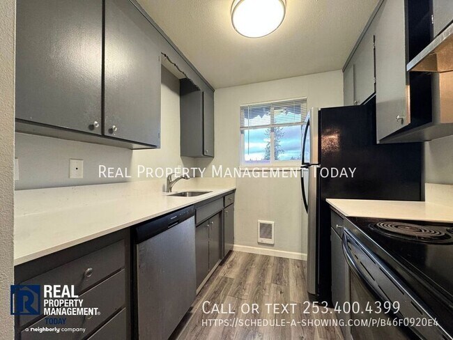 Building Photo - 116 173rd St S