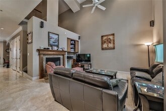 Building Photo - 1005 Memorial Village Dr