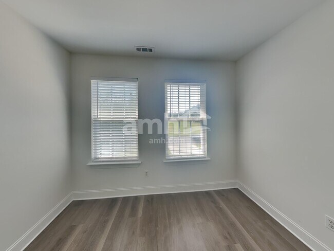 Building Photo - 3900 Arbor Creek Ct