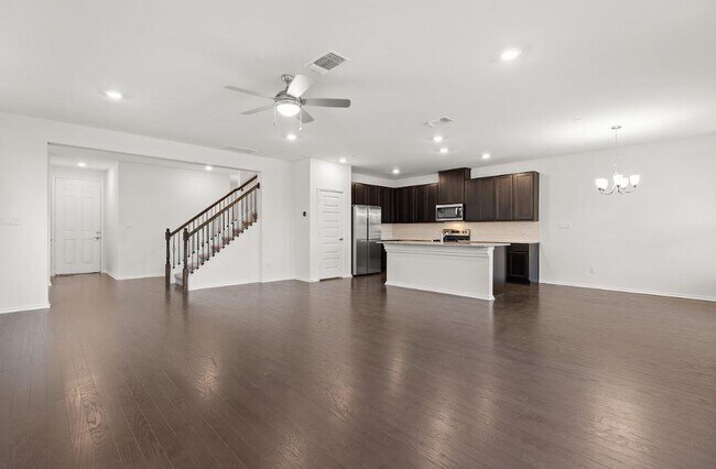 Building Photo - 1115 Aronia Ln