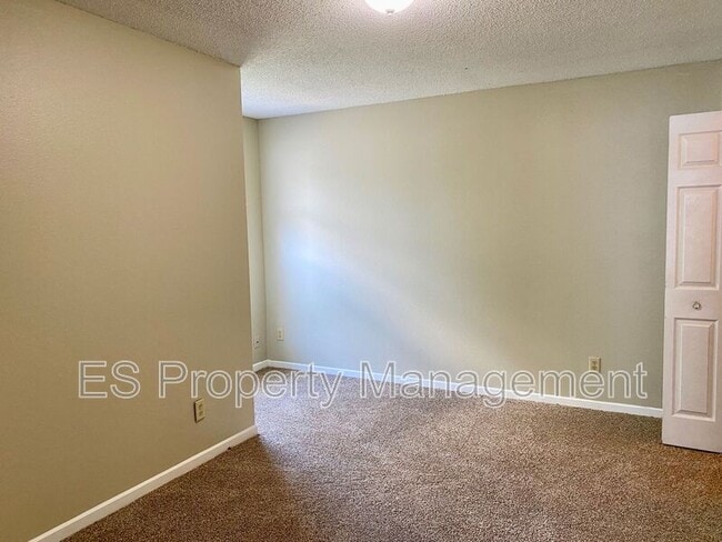 Building Photo - 1954 Angel Tear Ct