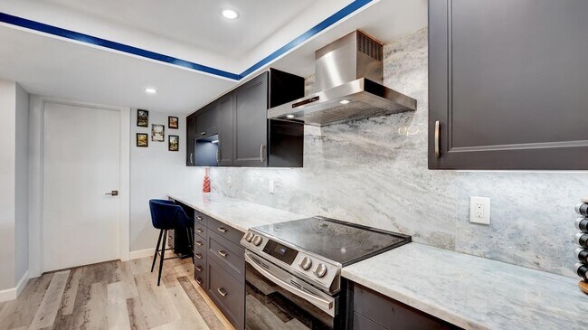 Building Photo - 955 Dotterel Rd