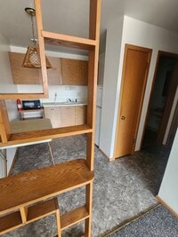 Building Photo - 1484