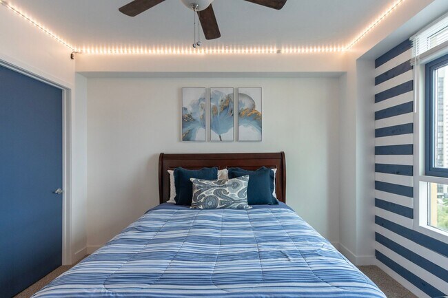 Building Photo - Beautiful 1 Bdrm, 1.5 Bath for Rent at Cortez Blu Condos in Cortez Hill
