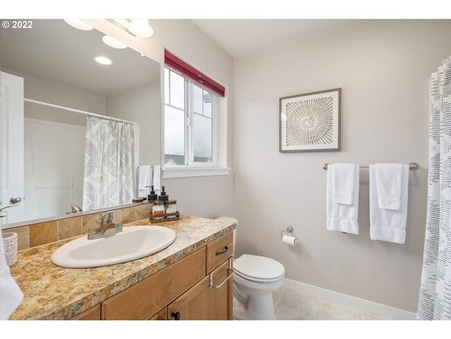Building Photo - Spacious 3-Bedroom Townhome with Granite Kitchen & Included Landscaping