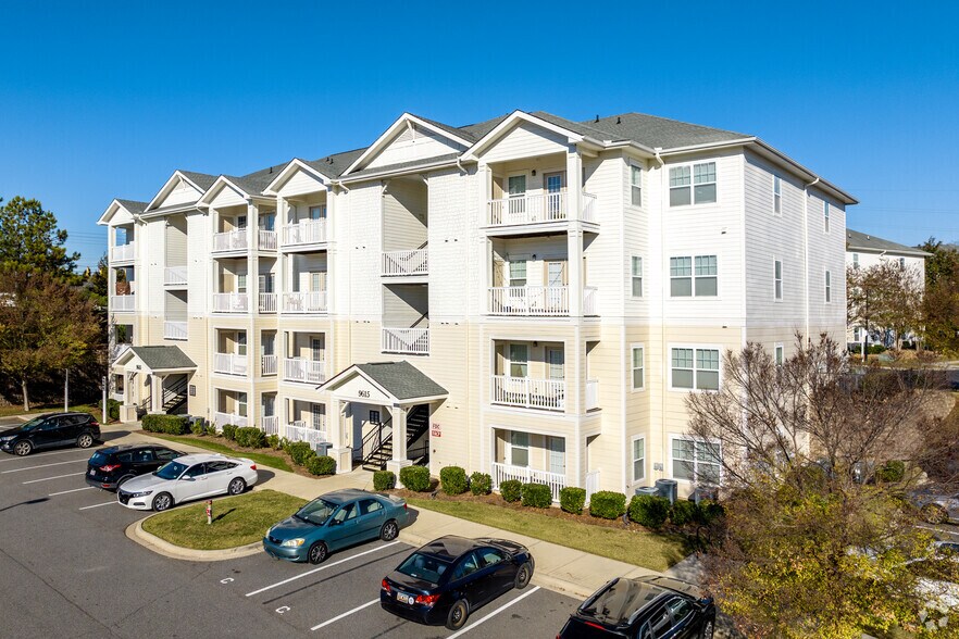 Latitude at Mallard Creek 655 W Mallard Creek Church Rd Charlotte NC